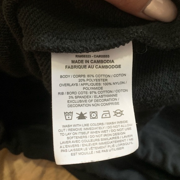 NIKE Cropped Crewneck - Picture 7 of 7